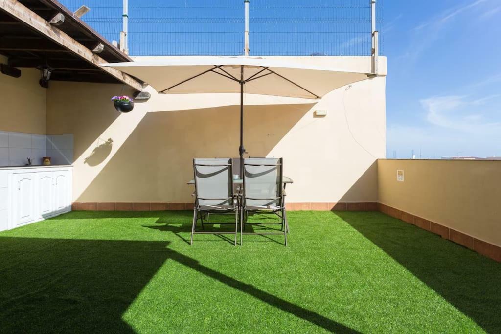 Villa Blanca Tenerife - Private Rooms - Terrace And Bbq, 5 Minutes From The Beach And Airport San Isidro  Exterior photo